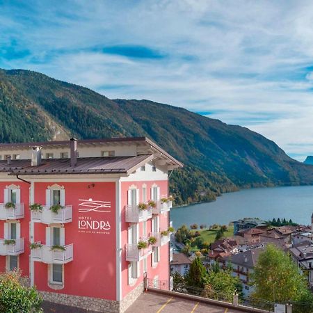Hotel Londra Slow Living Molveno Eksteriør billede