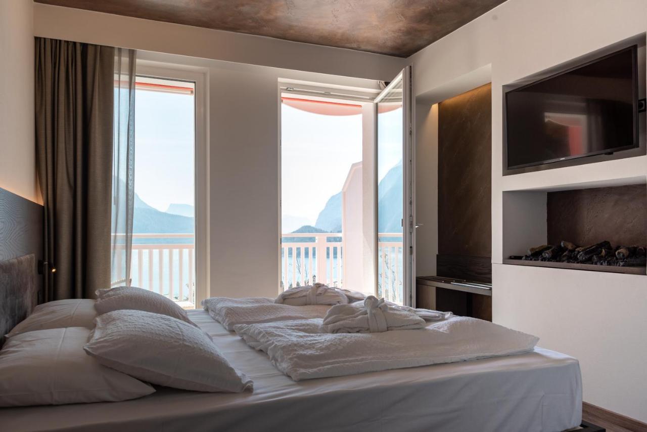 Hotel Londra Slow Living Molveno Eksteriør billede
