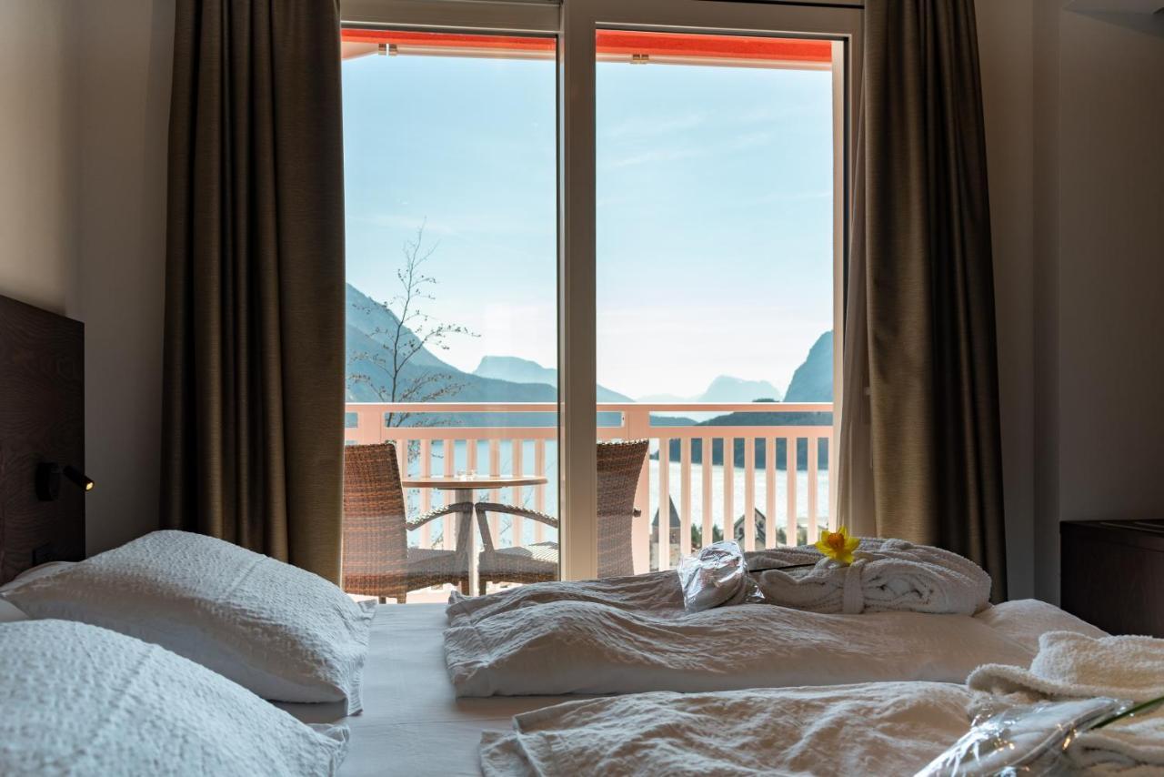Hotel Londra Slow Living Molveno Eksteriør billede