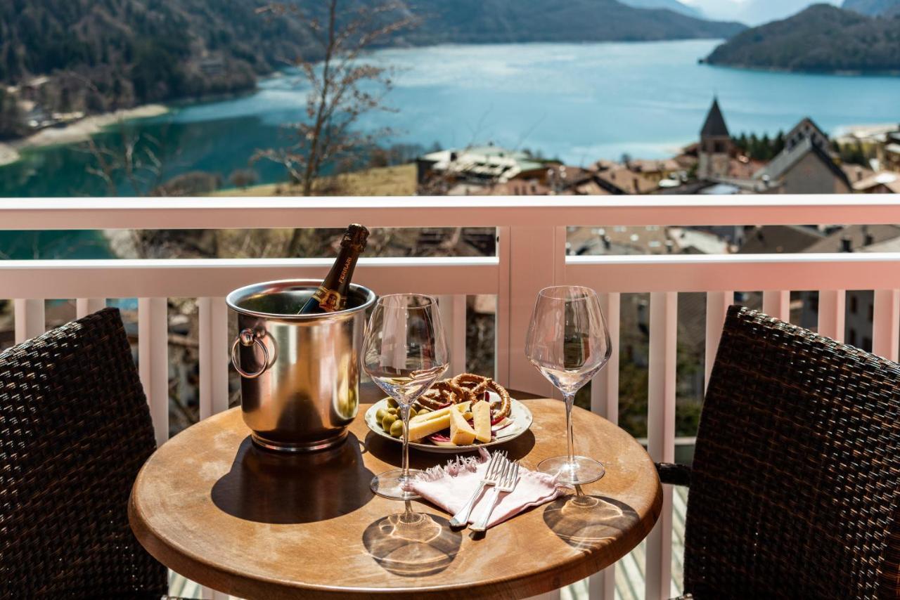 Hotel Londra Slow Living Molveno Eksteriør billede