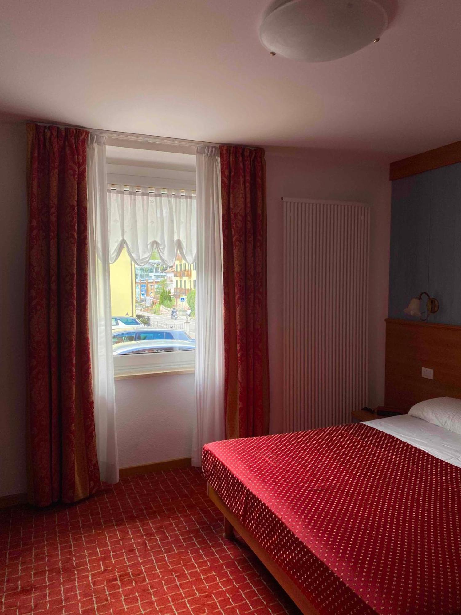 Hotel Londra Slow Living Molveno Eksteriør billede