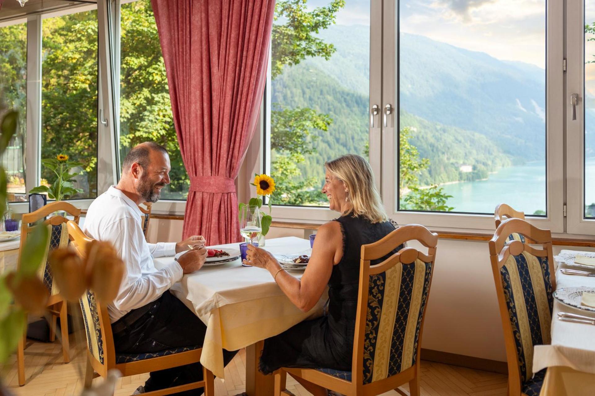Hotel Londra Slow Living Molveno Eksteriør billede